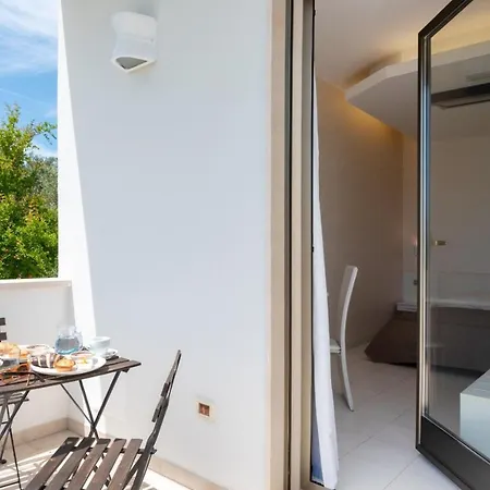 Bed and Breakfast L'ecce Sphero