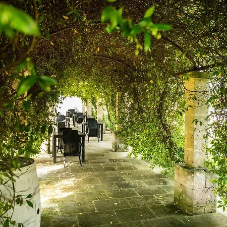 L'ecce Sphero 4* Acquarica