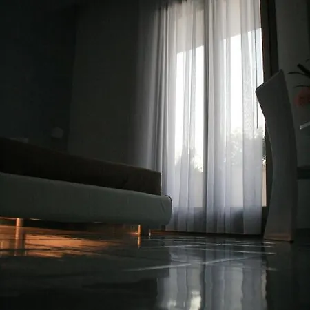 L'ecce Sphero 4*